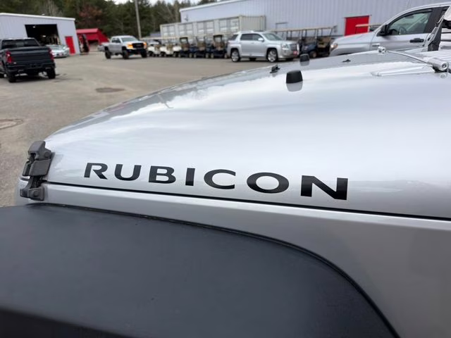 2012 Bright Silver Metallic Clearcoat Jeep Wrangler Unlimited Rubicon 4X4 SUV