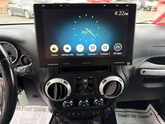 2012 Bright Silver Metallic Clearcoat Jeep Wrangler Unlimited Rubicon 4X4 SUV