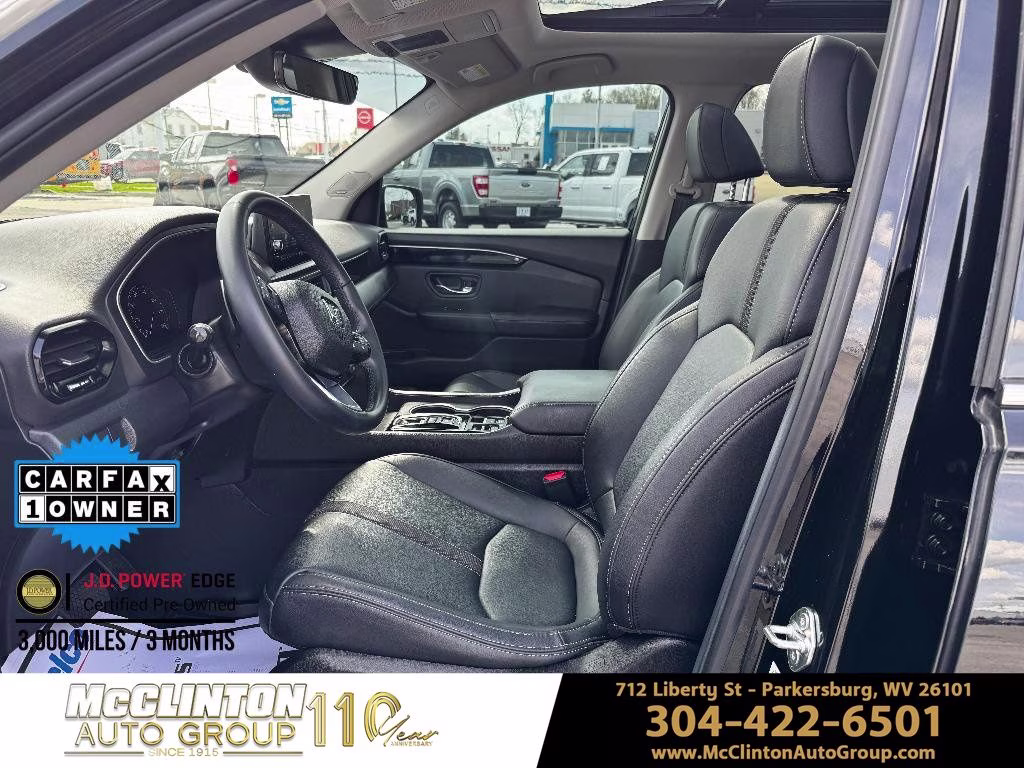 2025 Black Honda Pilot Touring AWD SUV
