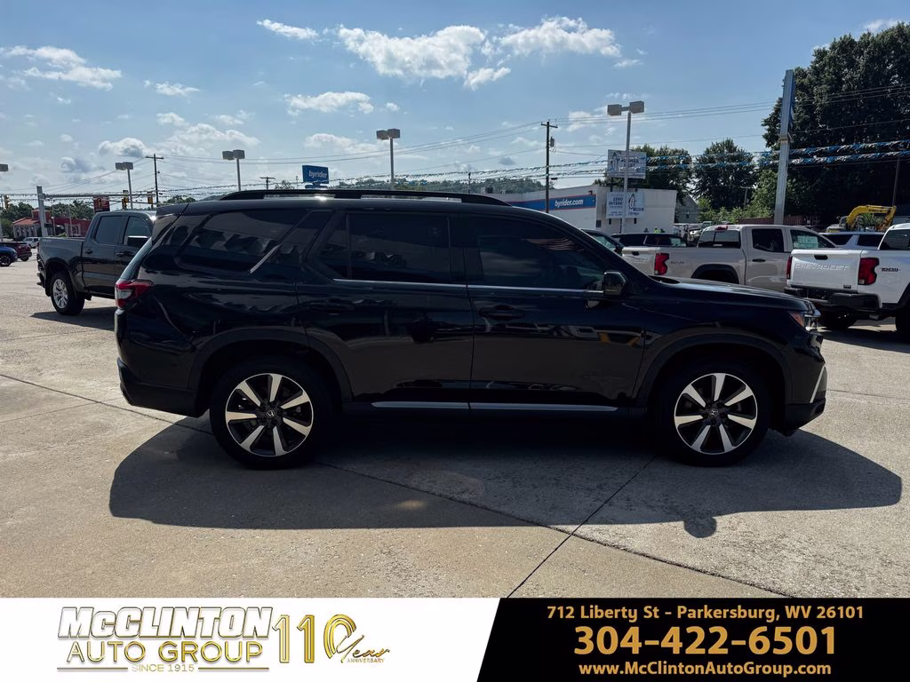 2025 Black Honda Pilot Touring AWD SUV
