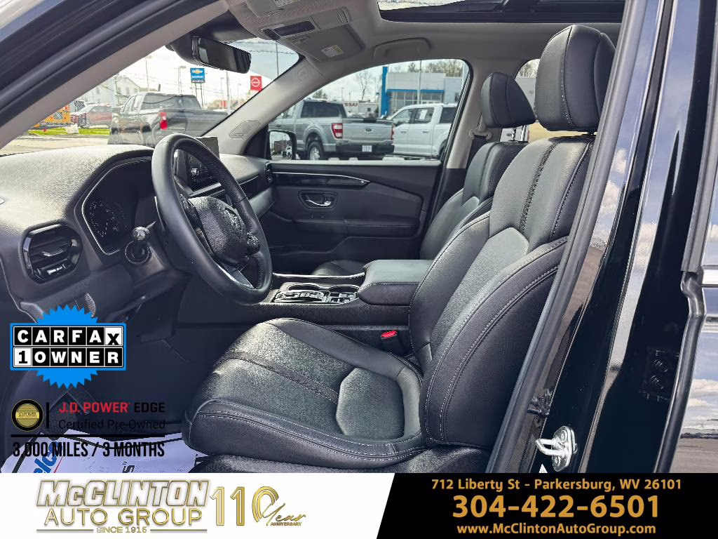 2025 Crystal Black Pearl Honda Pilot Touring AWD SUV