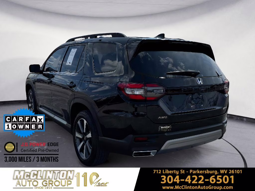 2025 Crystal Black Pearl Honda Pilot Touring AWD SUV