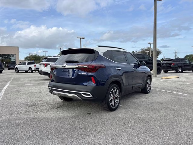 2021 Dark Ocean Blue/White Roof Kia Seltos SX AWD SUV