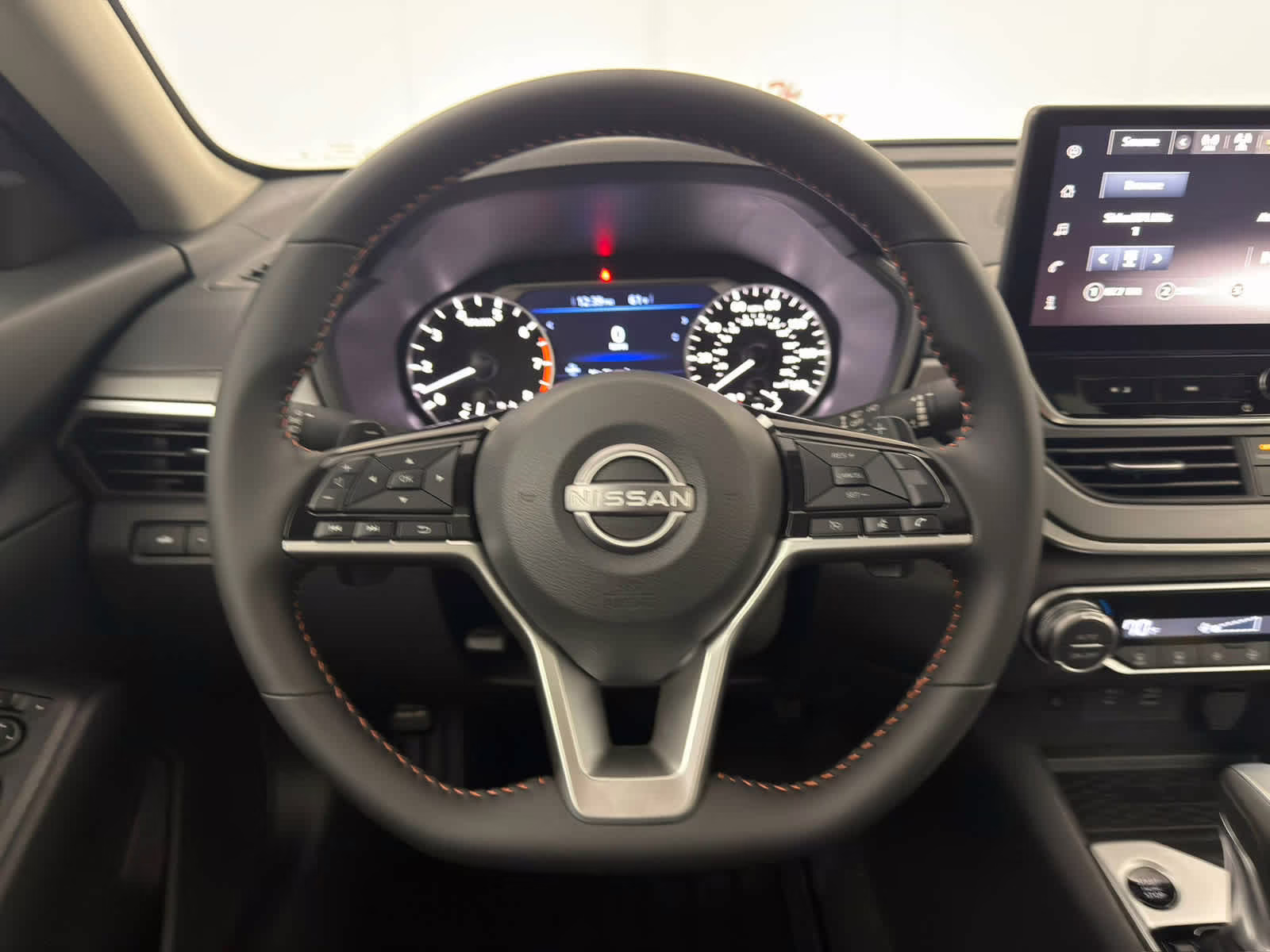 2026 Gray Sky Pearl Nissan Altima SR FWD Sedan