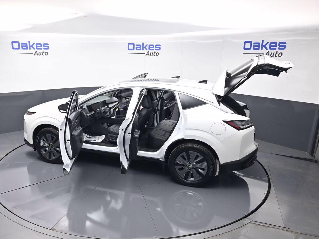 2026 Everest White Pearl Tricoat Nissan Murano SL AWD SUV