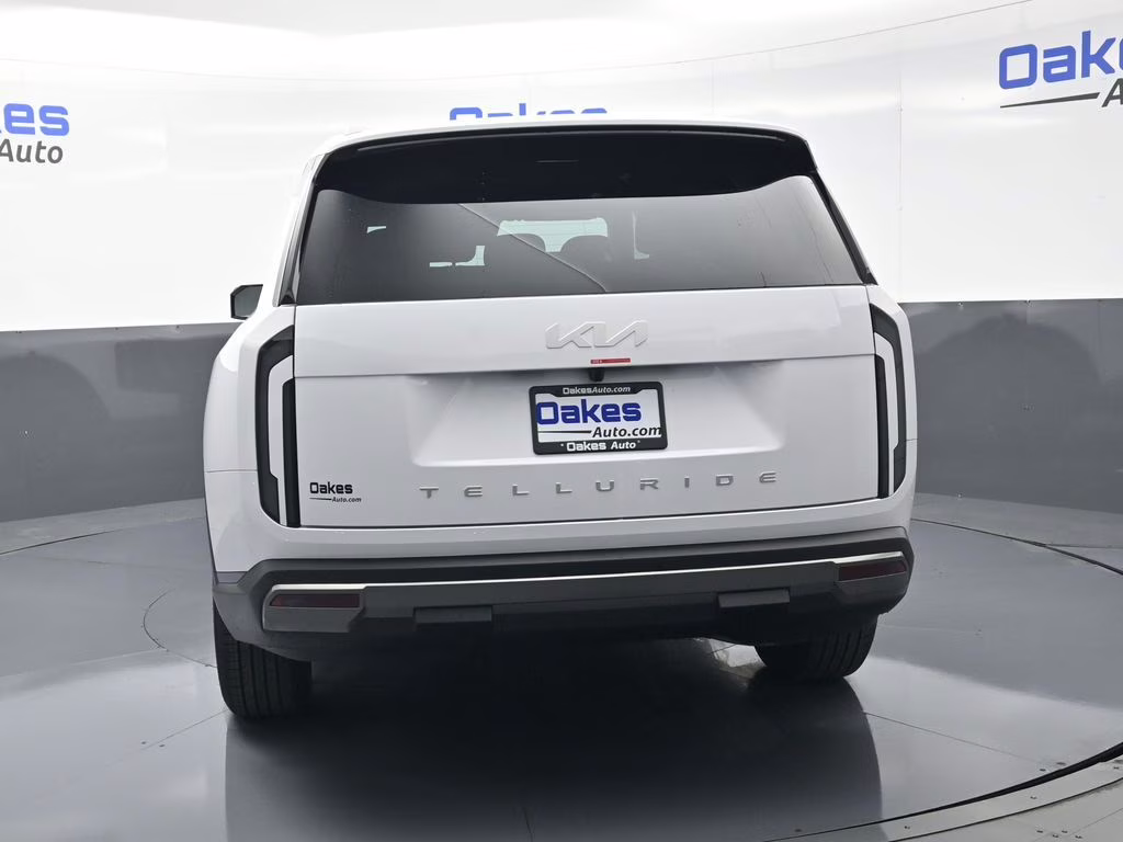 2027 Glacial White Pearl Kia Telluride LX FWD SUV