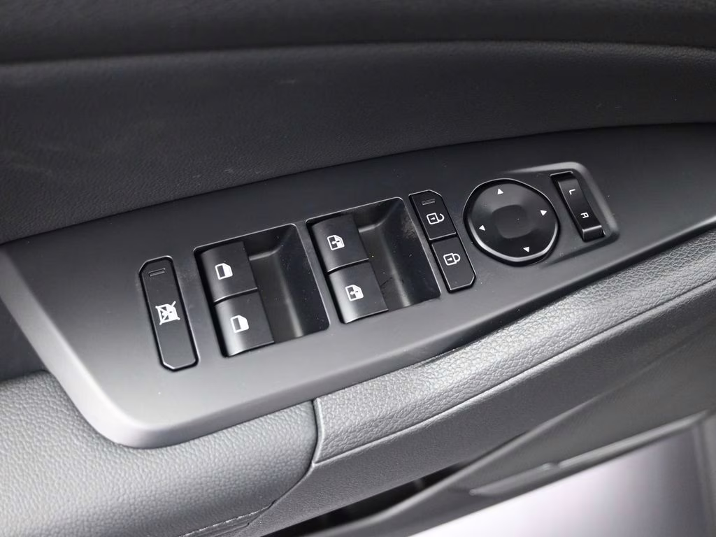 2026 Wolf Gray Kia Sportage Hybrid X-Line AWD SUV