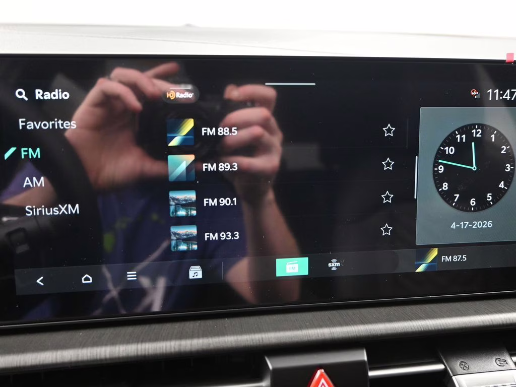 2026 Wolf Gray Kia Sportage Hybrid X-Line AWD SUV