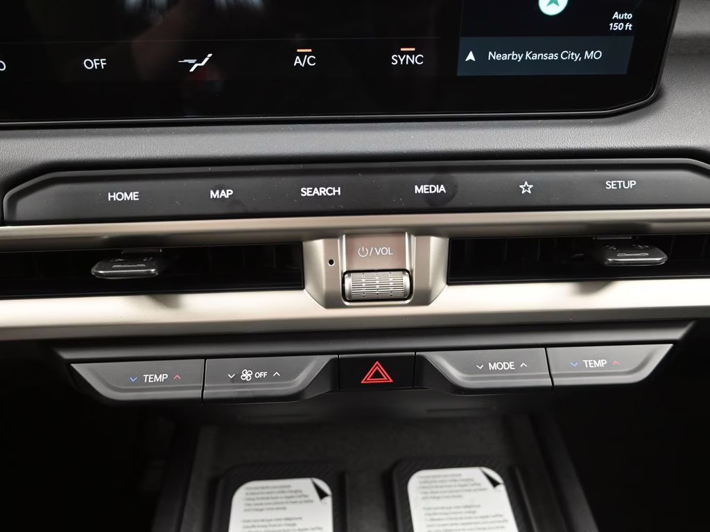 2027 Glacial White Pearl Kia Telluride LX FWD SUV