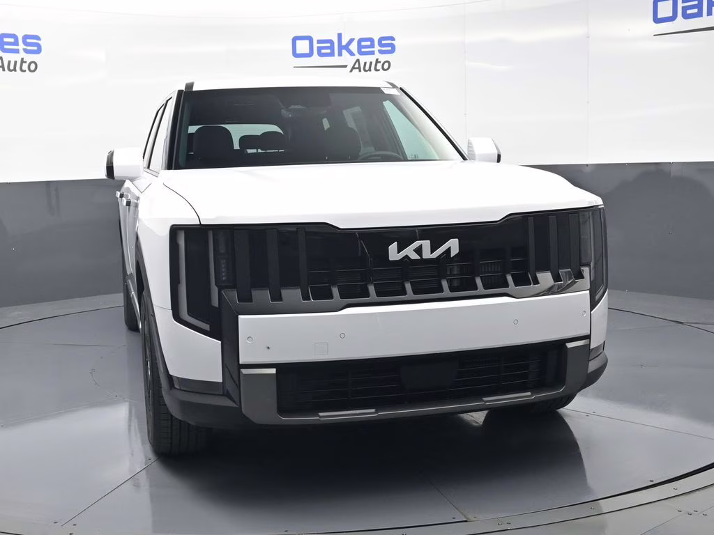 2027 Glacial White Pearl Kia Telluride LX FWD SUV