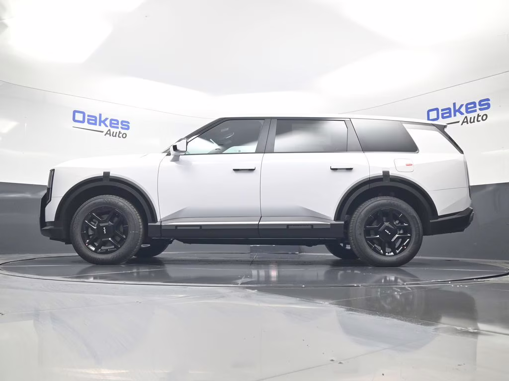 2027 Glacial White Pearl Kia Telluride LX FWD SUV