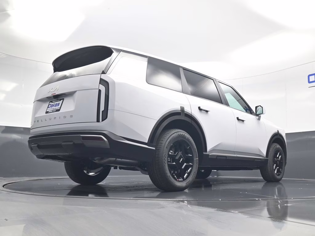 2027 Glacial White Pearl Kia Telluride LX FWD SUV