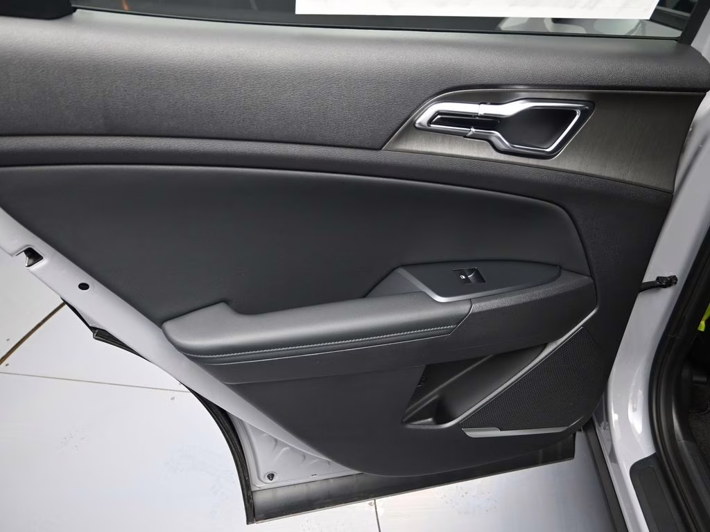 2026 Wolf Gray Kia Sportage Hybrid X-Line AWD SUV