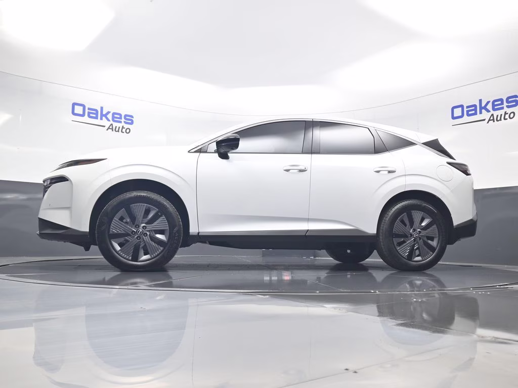 2026 Everest White Pearl Tricoat Nissan Murano SL AWD SUV