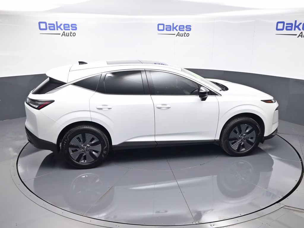 2026 Everest White Pearl Tricoat Nissan Murano SL AWD SUV