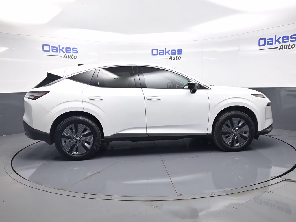 2026 Everest White Pearl Tricoat Nissan Murano SL AWD SUV