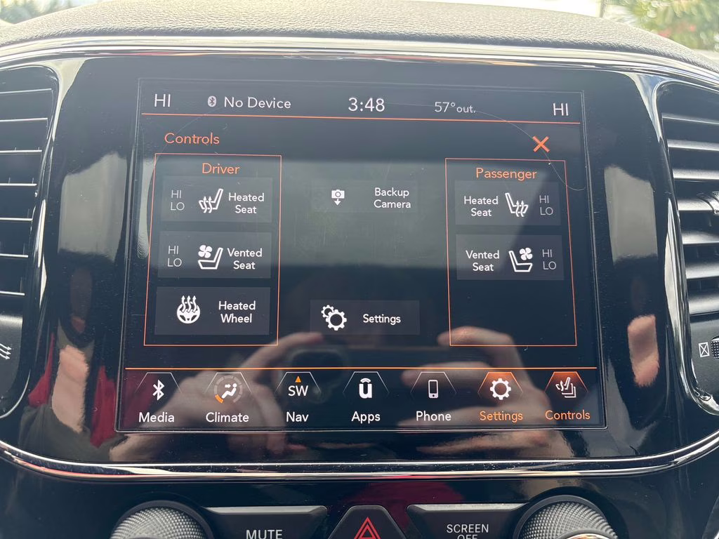 2020 Billet Silver Metallic Clearcoat Jeep Grand Cherokee Limited 4X4 SUV