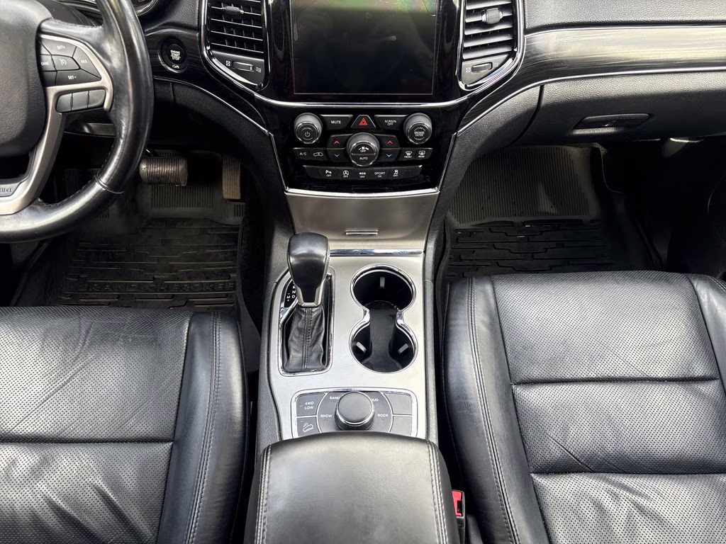 2020 Billet Silver Metallic Clearcoat Jeep Grand Cherokee Limited 4X4 SUV