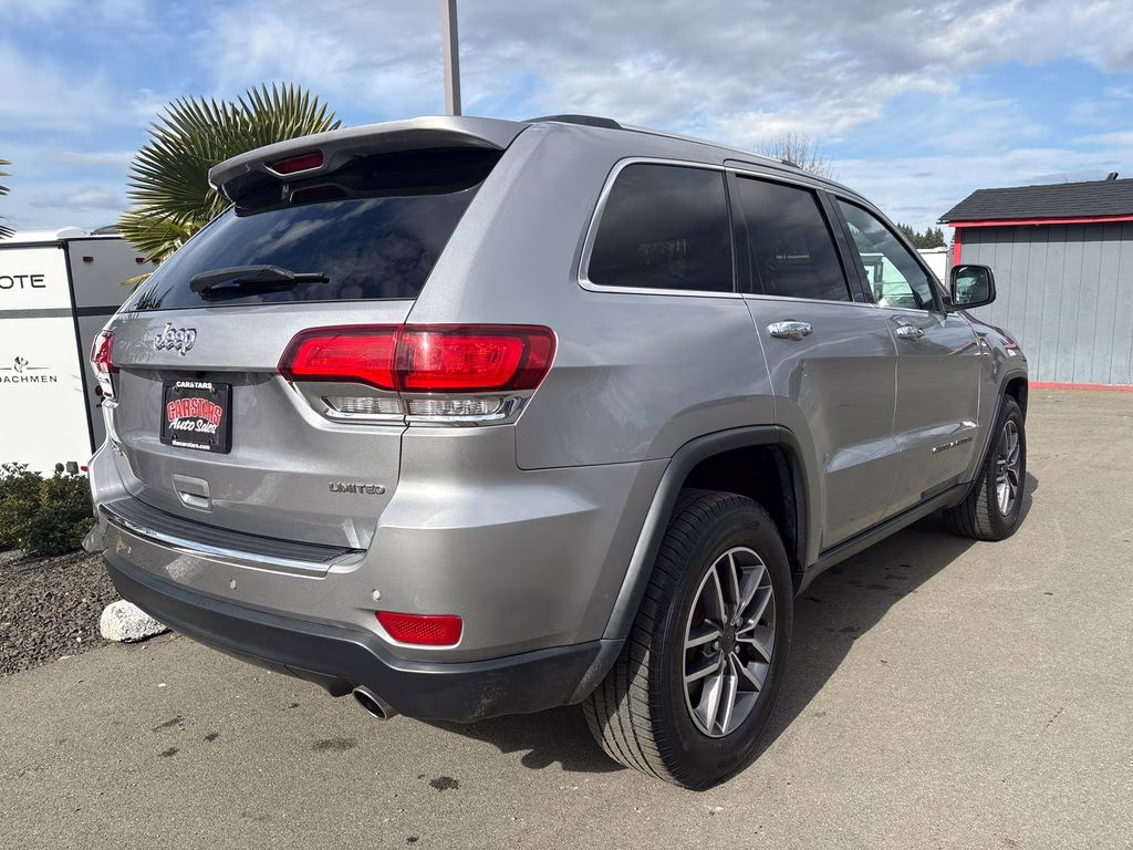 2020 Billet Silver Metallic Clearcoat Jeep Grand Cherokee Limited 4X4 SUV