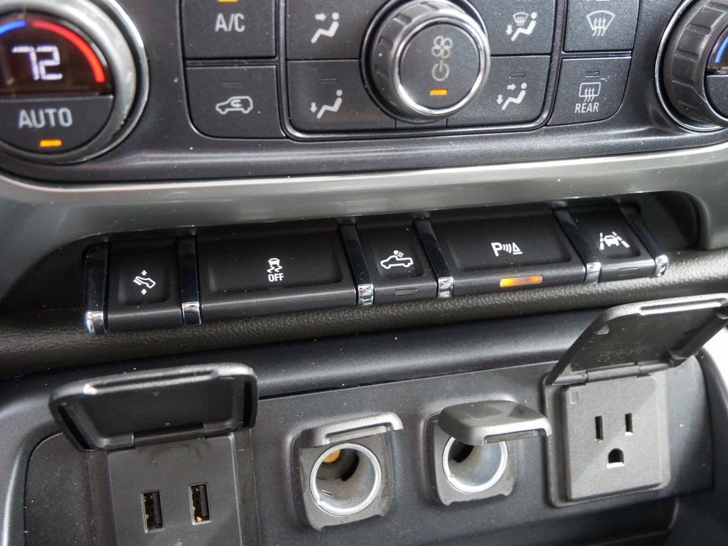 2018 Summit White Chevrolet Silverado 1500 LTZ 4X4 Truck