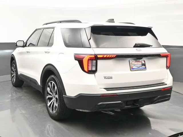 2025 White Metallic Ford Explorer ST-Line RWD SUV