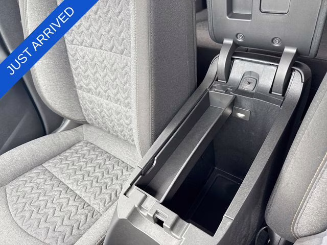 2022 Iron Gray Chevrolet Equinox LT FWD SUV