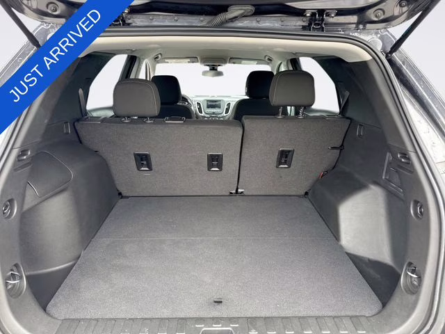 2022 Iron Gray Chevrolet Equinox LT FWD SUV