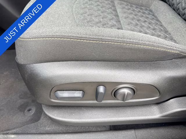 2022 Iron Gray Chevrolet Equinox LT FWD SUV