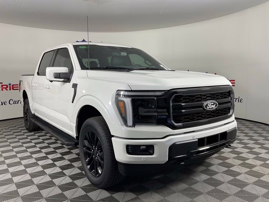 2026 White Metallic Ford F-150 Lariat 4X4 Truck