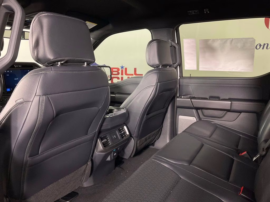 2026 White Metallic Ford F-150 Lariat 4X4 Truck