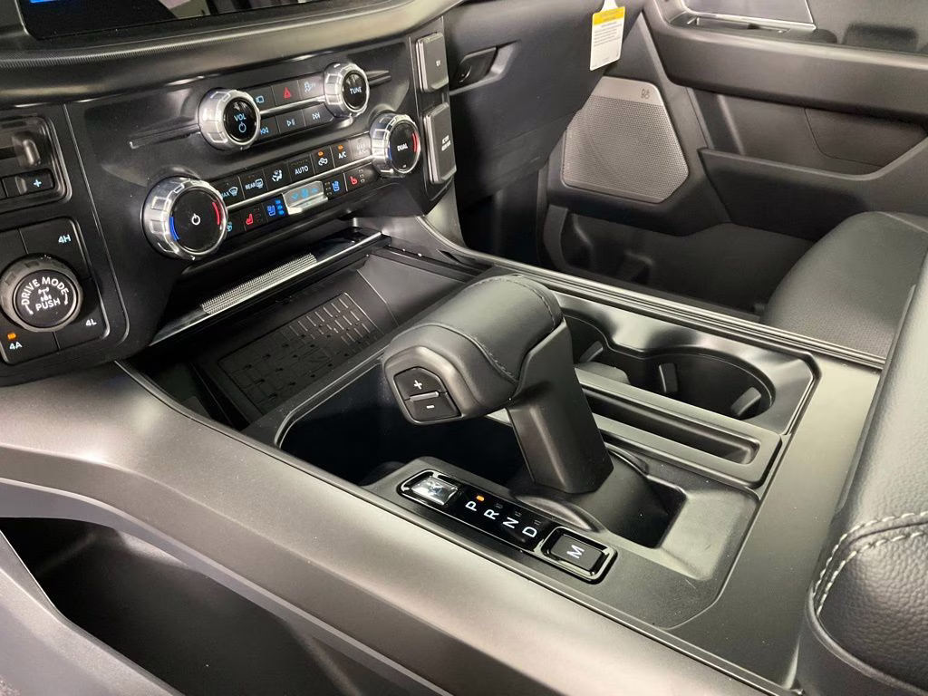 2026 White Metallic Ford F-150 Lariat 4X4 Truck