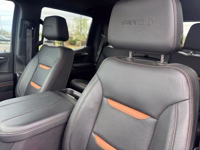 2024 Onyx Black GMC Sierra 1500 AT4 4X4 Truck