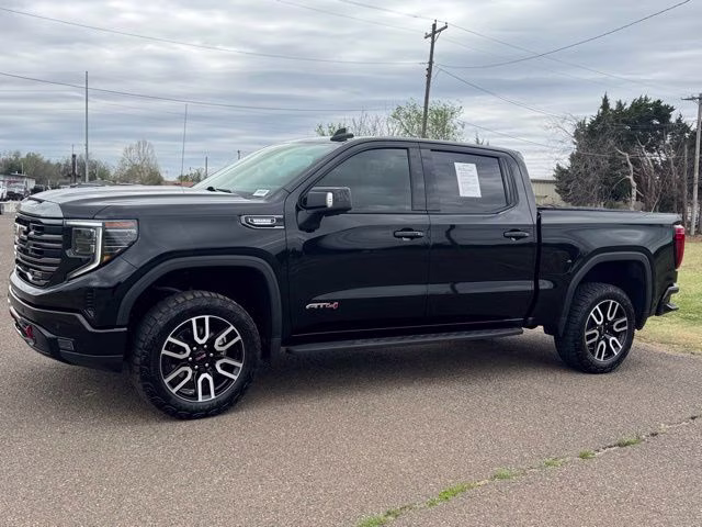 2024 Onyx Black GMC Sierra 1500 AT4 4X4 Truck
