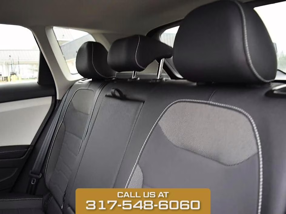 2025 Black Volkswagen Taos 1.5T SE AWD SUV