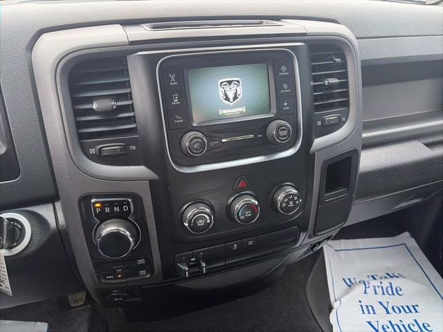 2017 Bright Silver Clearcoat Metallic Ram 1500 Express 4X4 Truck