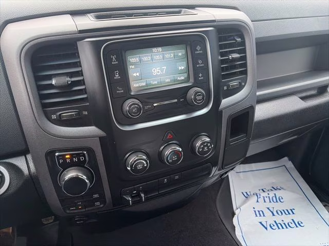 2017 Bright Silver Clearcoat Metallic Ram 1500 Express 4X4 Truck