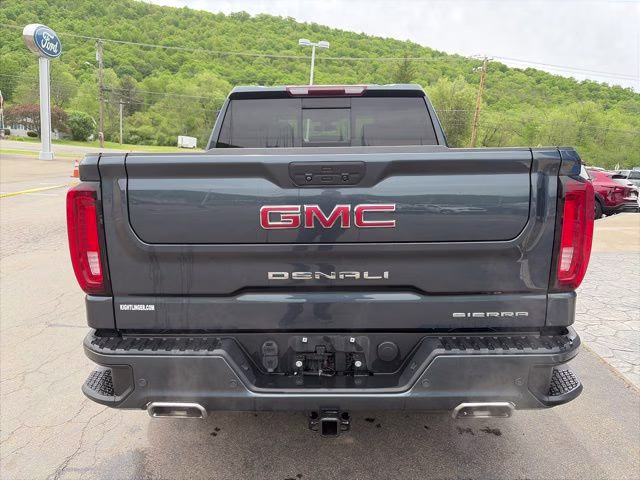 2022 Sky GMC Sierra 1500 Limited Denali 4X4 Truck