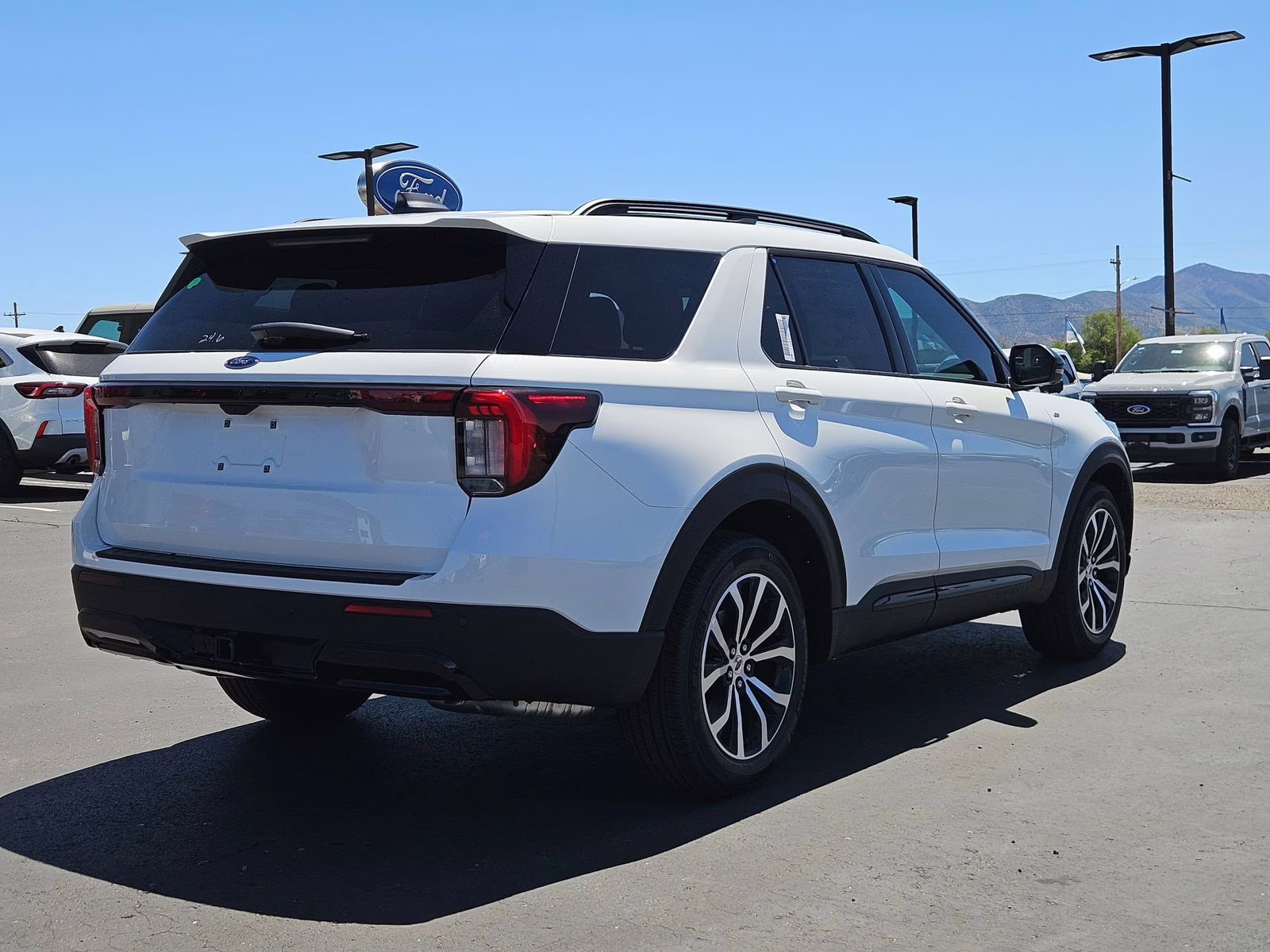 2026 White Ford Explorer ST-Line RWD SUV