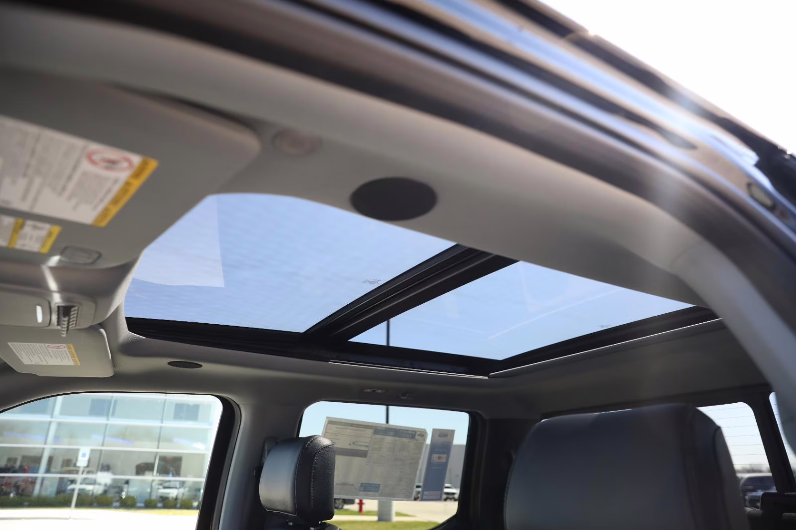 2026 Agate Black Metallic Ford Super Duty F-250 SRW LARIAT 4X4 Truck