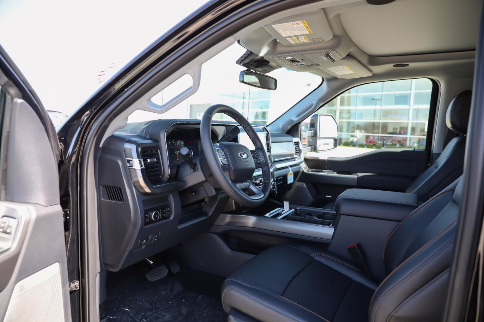 2026 Agate Black Metallic Ford Super Duty F-250 SRW LARIAT 4X4 Truck