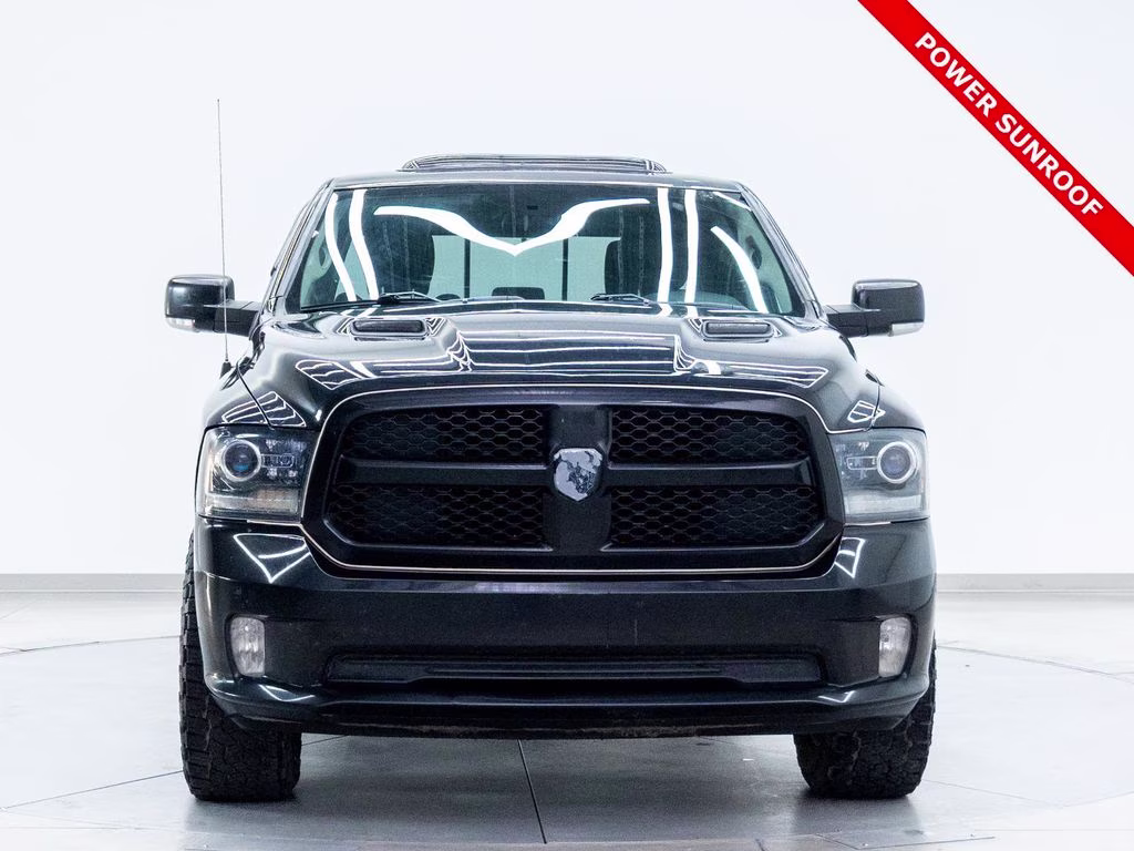 2018 Brilliant Black Crystal Pearlcoat Ram 1500 Night 4X4 Truck