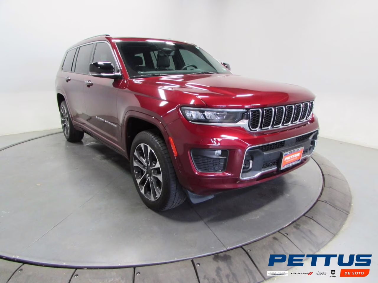 2022 Velvet Red Pearlcoat Jeep Grand Cherokee L Overland 4X4 SUV
