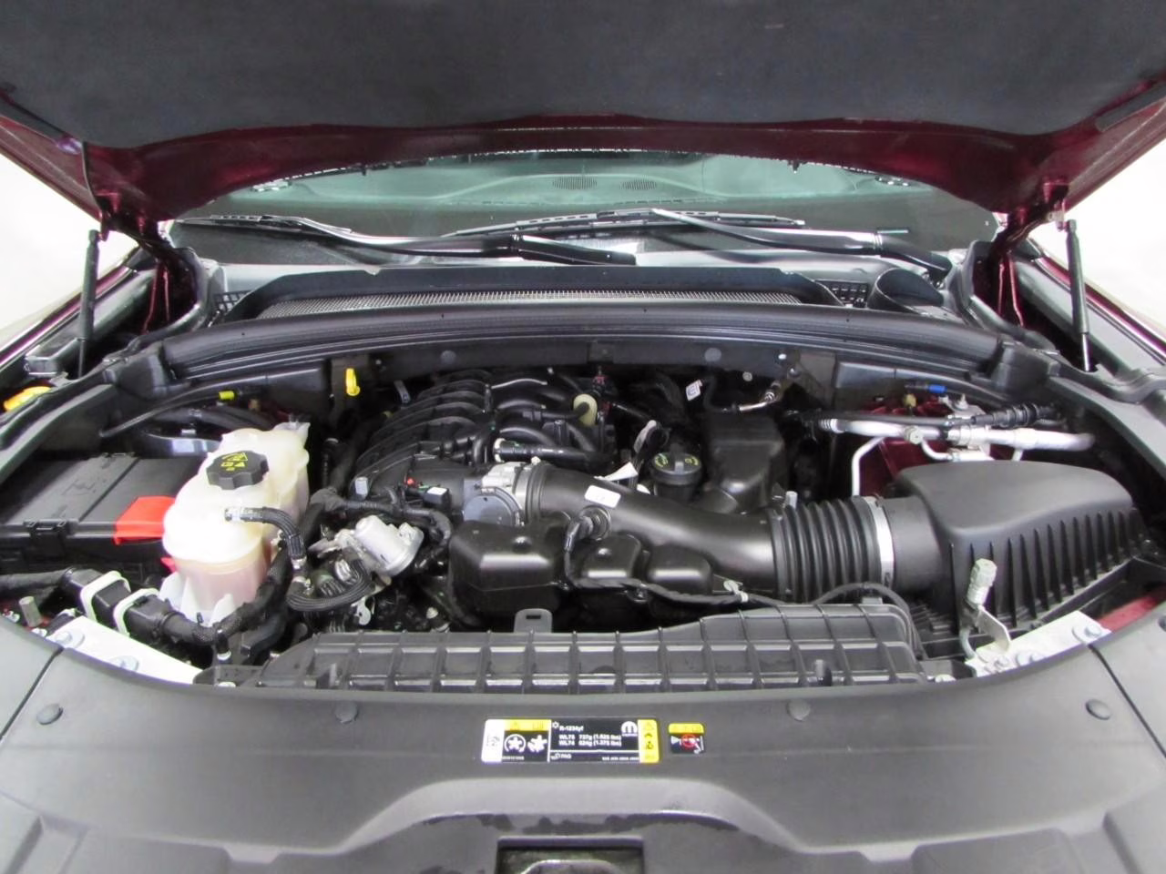 2022 Velvet Red Pearlcoat Jeep Grand Cherokee L Overland 4X4 SUV