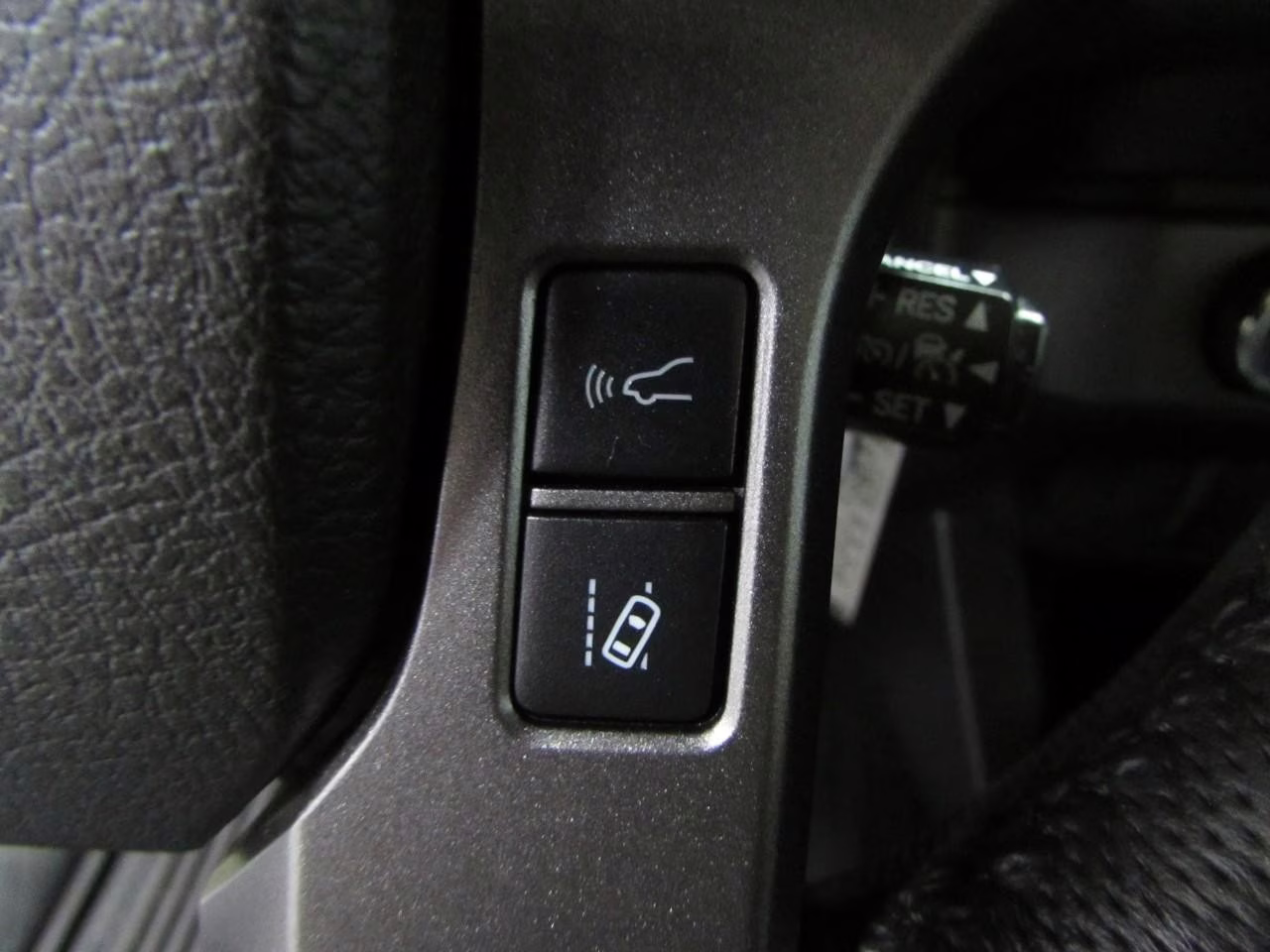 2023 Electric Lime Metallic Toyota Tacoma TRD Off-Road V6 4X4 Truck