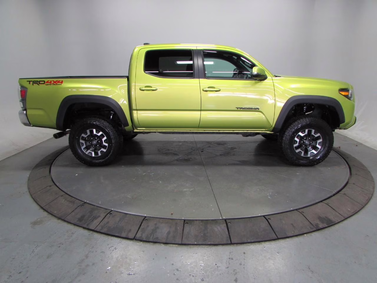 2023 Electric Lime Metallic Toyota Tacoma TRD Off-Road V6 4X4 Truck