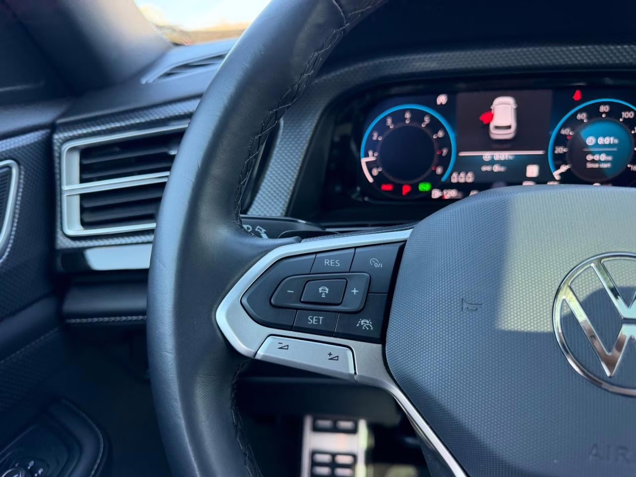 2024 Platinum Gray Metallic Volkswagen Atlas Cross Sport 2.0T SEL R-Line AWD SUV