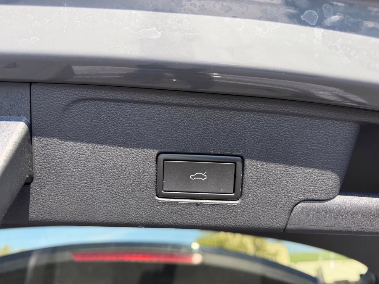 2024 Platinum Gray Metallic Volkswagen Atlas Cross Sport 2.0T SEL R-Line AWD SUV