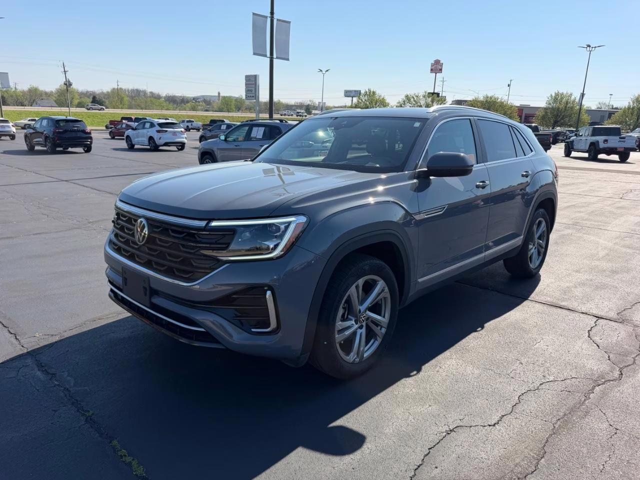 2024 Platinum Gray Metallic Volkswagen Atlas Cross Sport 2.0T SEL R-Line AWD SUV