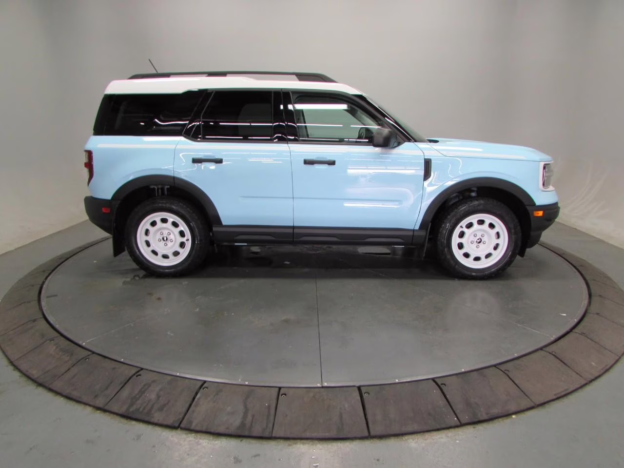 2023 Robins Egg Blue Ford Bronco Sport Heritage 4X4 SUV