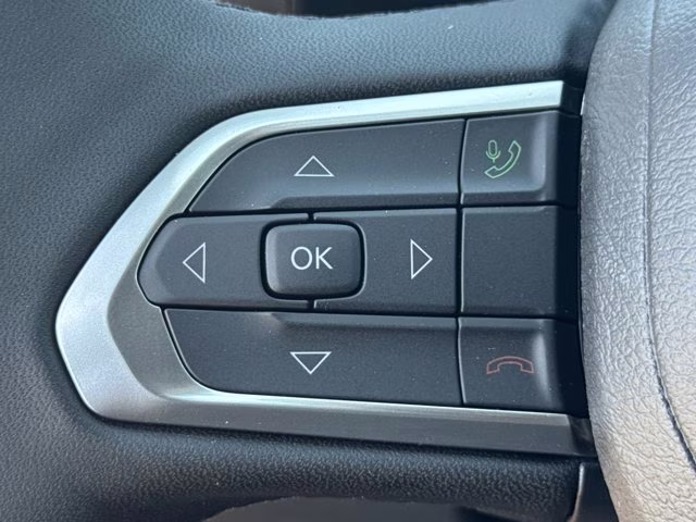 2026 Red Hot Pearlcoat Jeep Compass Latitude Altitude 4X4 SUV